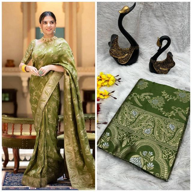 Dazira Organic Banarasi Saree supplier in Delhi