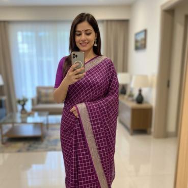 Dazira Viscose Goergette Wholesale saree shops in Pune