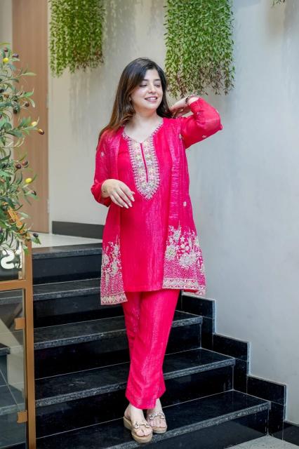 ROSE CHINON Online kurti shopping in India
