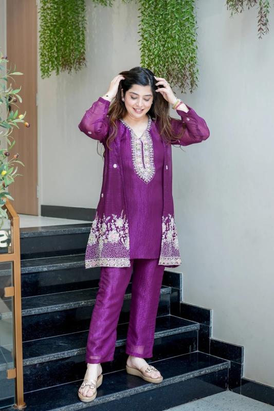 ROSE CHINON Online kurti shopping in India