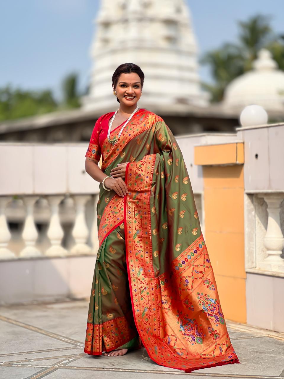 Sparkal Paithani Pune saree market