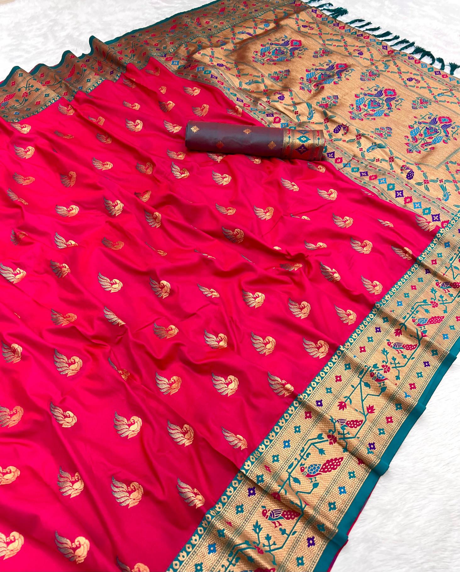 Sparkal Paithani Pune saree market
