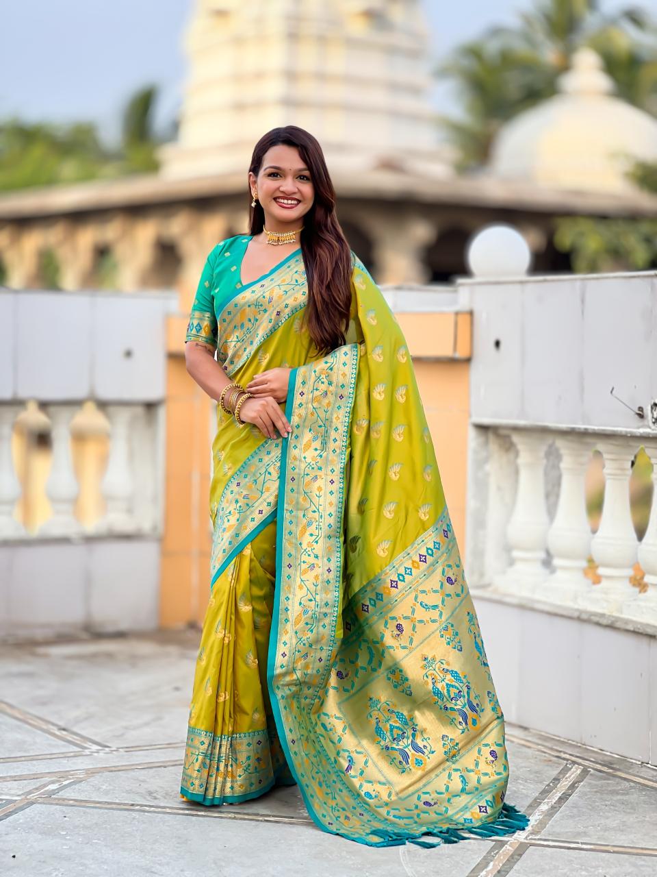 Sparkal Paithani Pune saree market