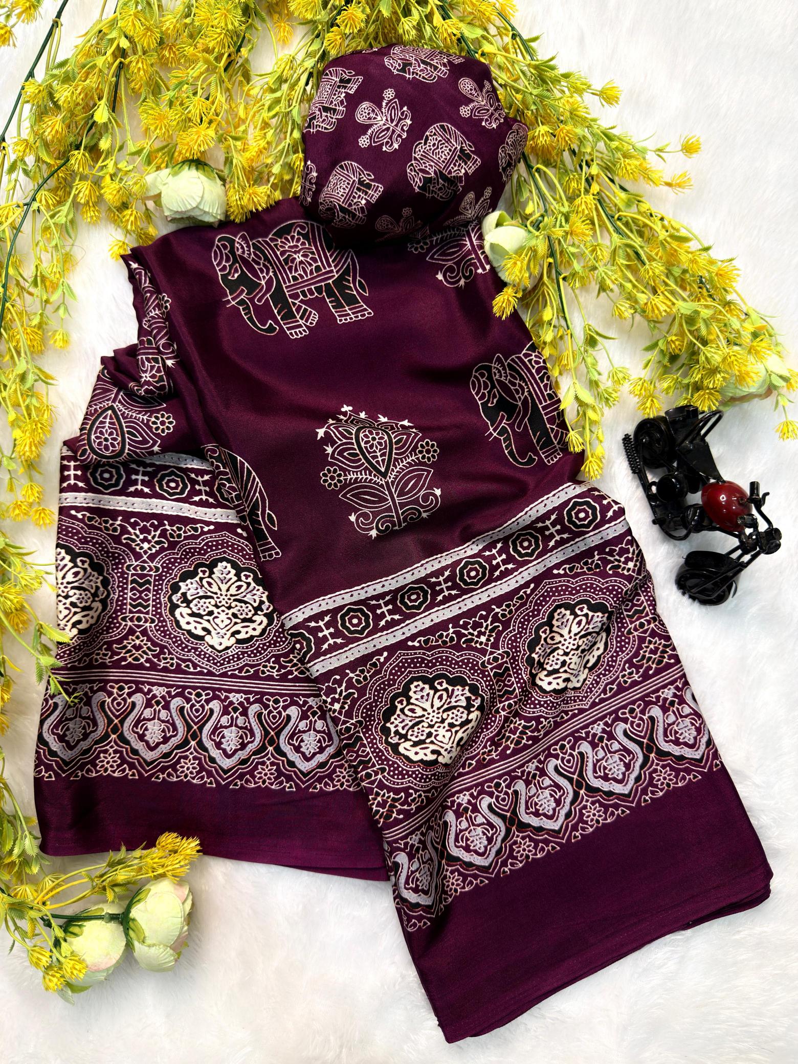 AJRAKH gajji creap silk Saree suppliers in Kolkata