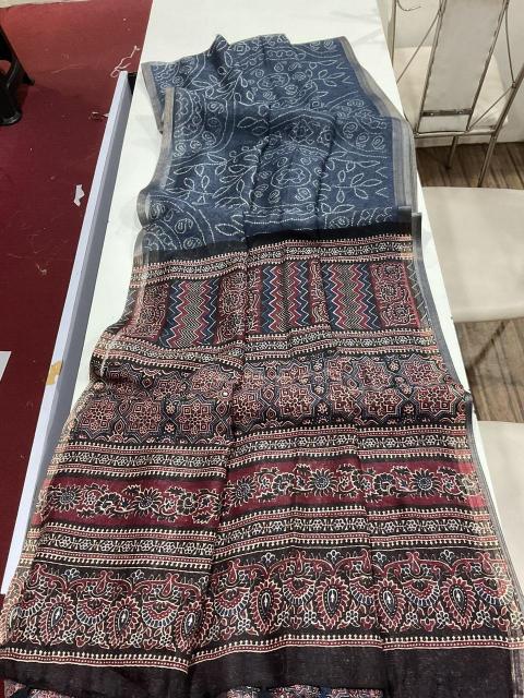 Dazira Linen Digital Print Designer saree wholesale in Kolkata