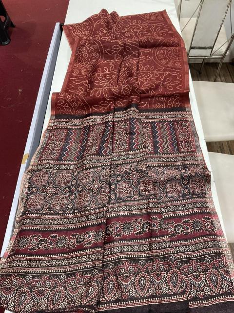 Dazira Linen Digital Print Designer saree wholesale in Kolkata