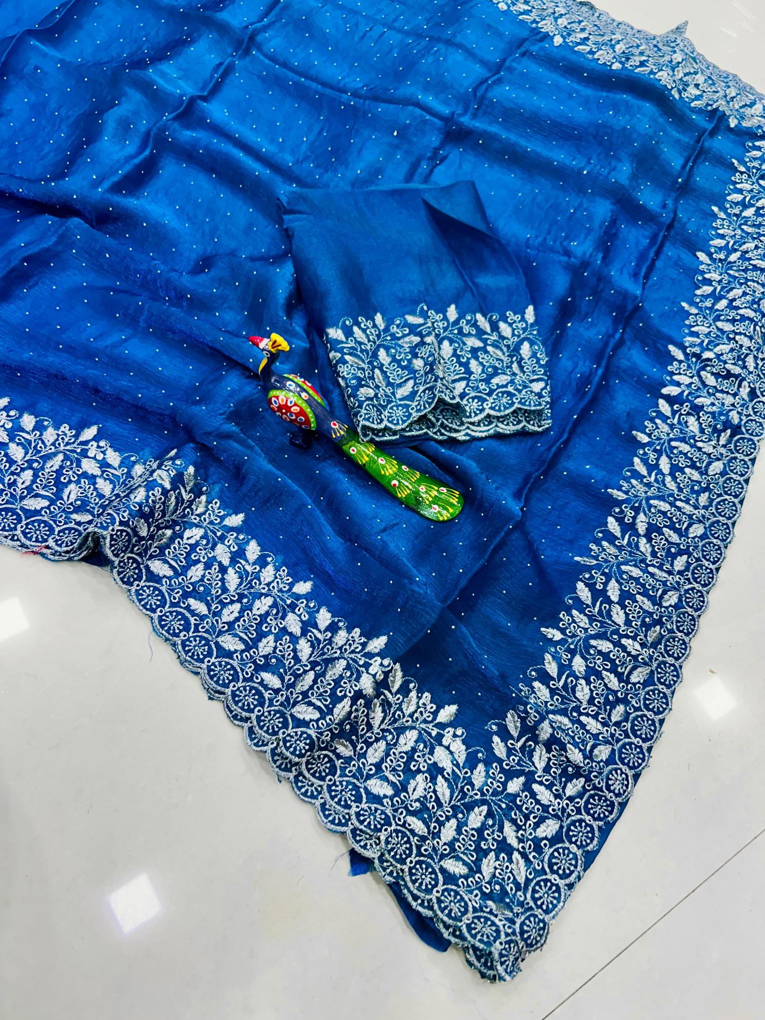 Dazira Space Chiffon Saree showroom in Pune