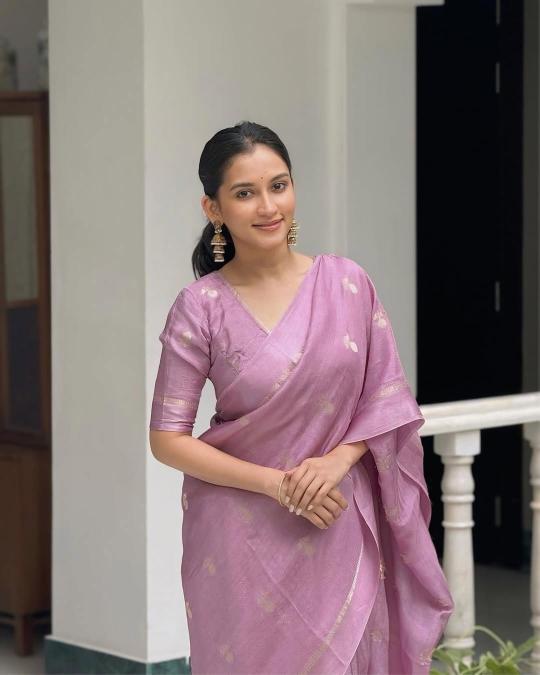 Dazira Viscose Khadi silk Saree wholesalers in Hyderabad