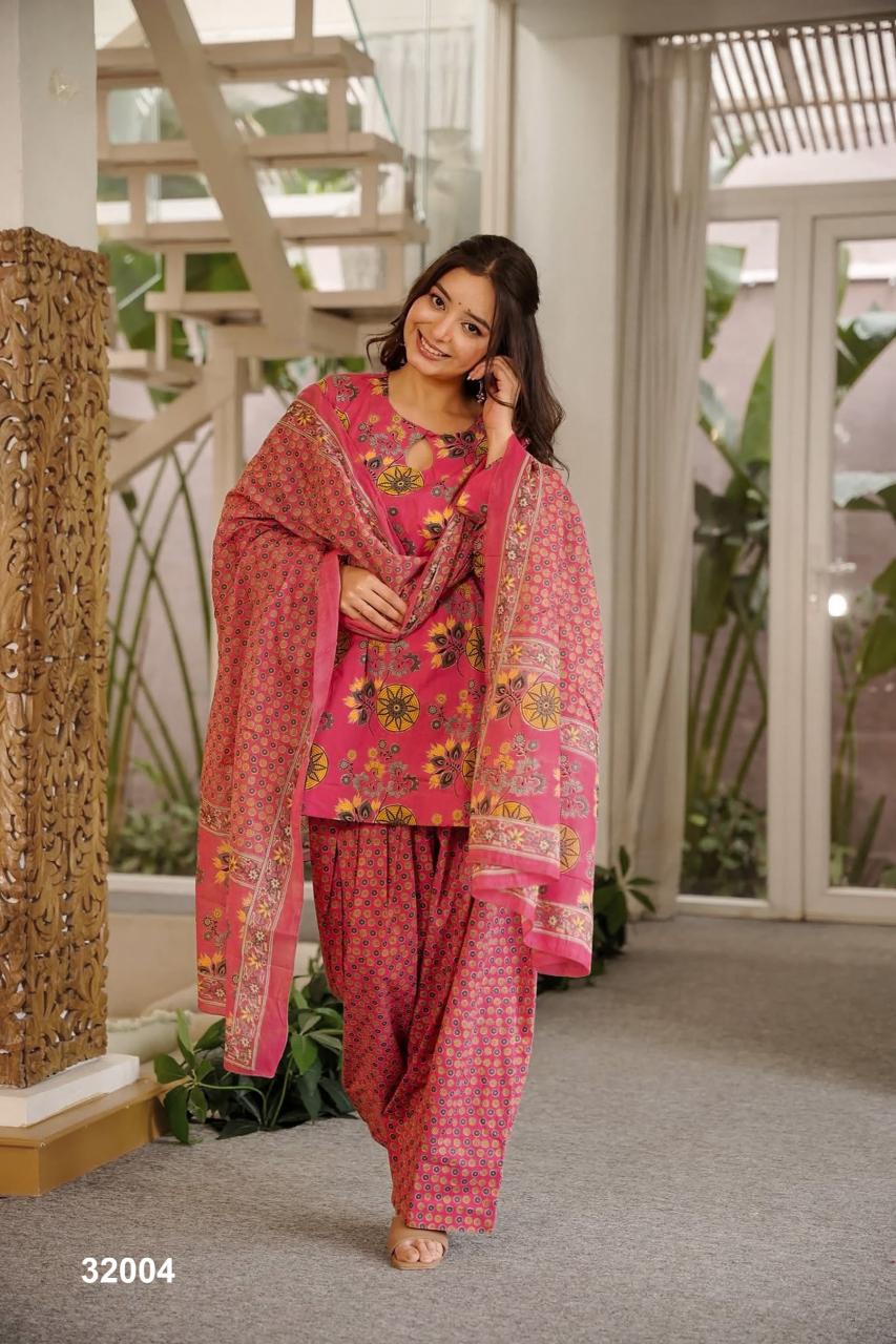 Felocity Lucaya Vol 32 catalog kurti wholesaler in bhuleshwar