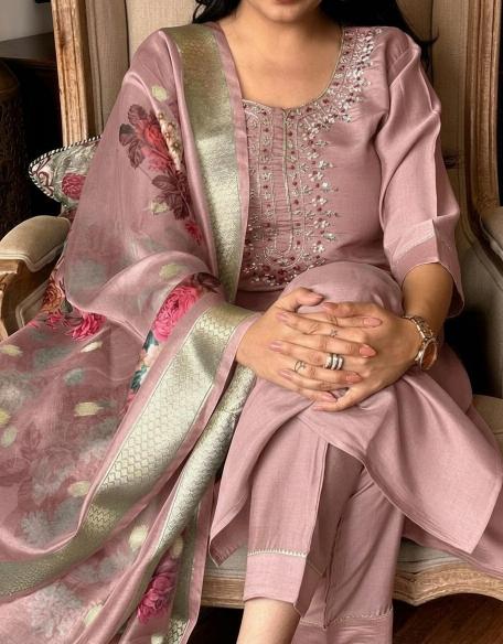 Felocity Rayon Slub Wholesale kurti manufacturers in India