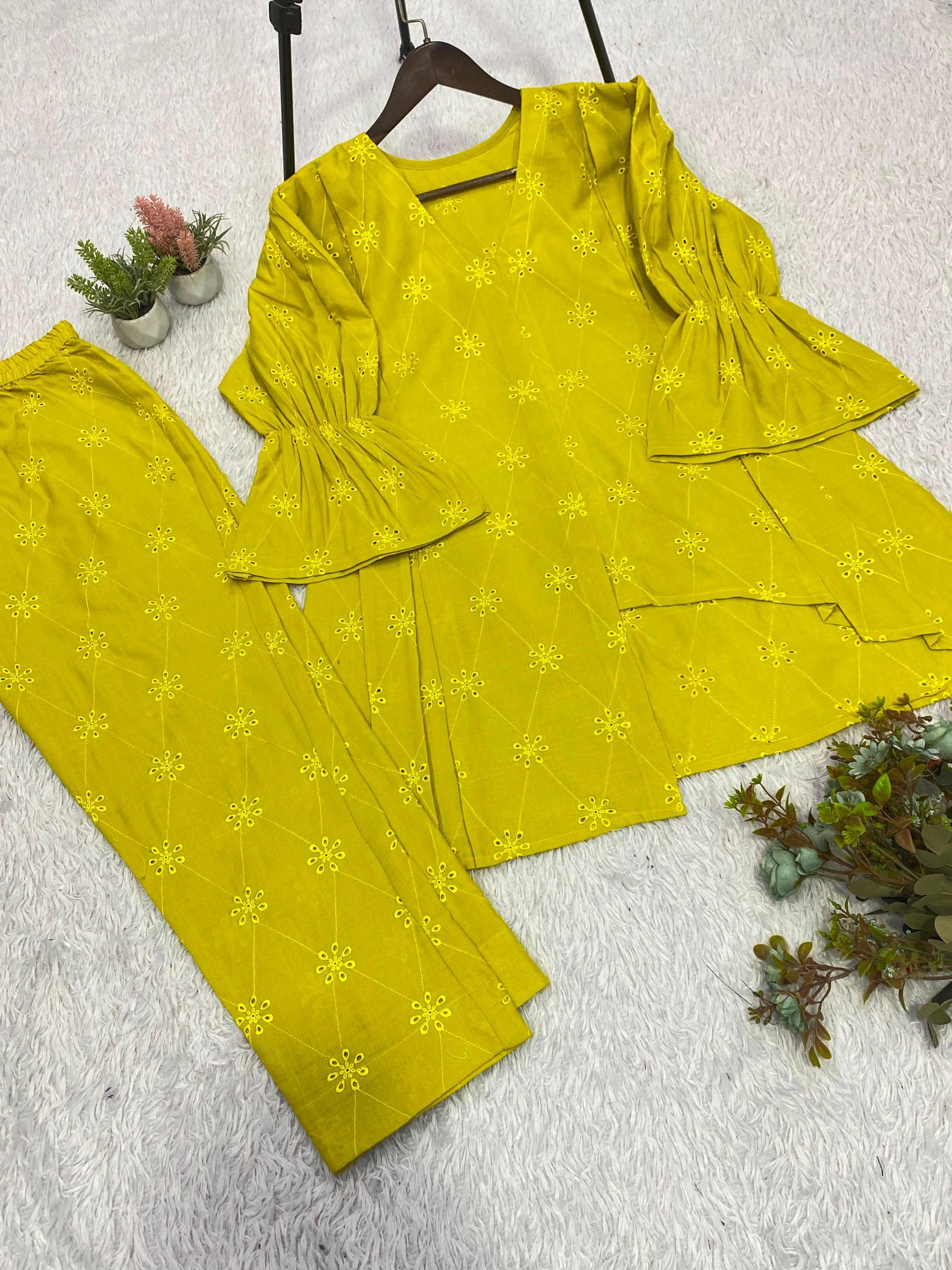 Felocity SC 89 Kurti wholesale market in Gujarat