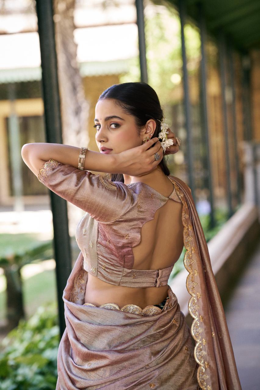 Sabella Taraa L 1207 catalog lehengha choli wholesaler