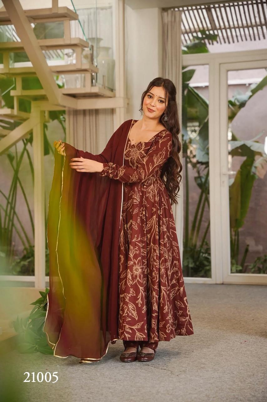 Felocity Clora Vol 21 catalog wholesale long kurtis in ulhasnagar