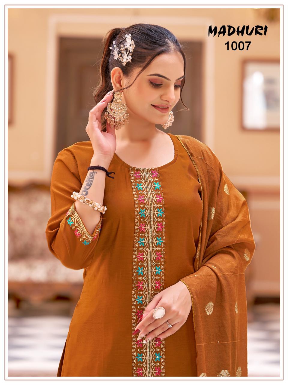 Felocity Madhuri catalog online wholesale kurti sales