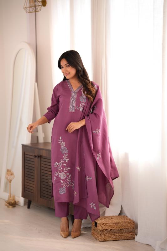 Felocity Roman silk vol 22 catalog wholesale kurti market in bhopal