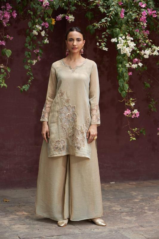 Felocity Shimmer crush catalog wholesale market of ladies kurtis in jalandhar