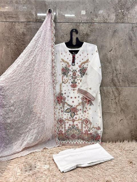Hoor Tex 636 A To C catalog pakistani suits wholesalers in pakistan