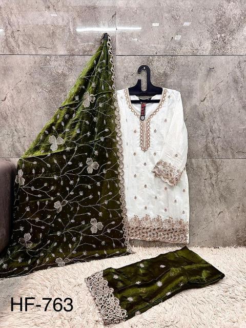 Hoor Tex 763 A To D catalog akbar aslam pakistani suit wholesalers