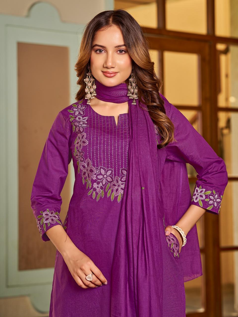 Pirohi Kangana catalog online offline wholesale kurtis