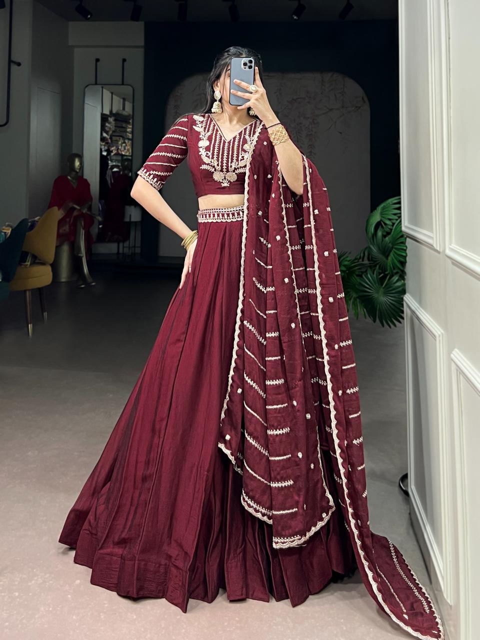 Sabella Pranati catalog surat lehenga market wholesale