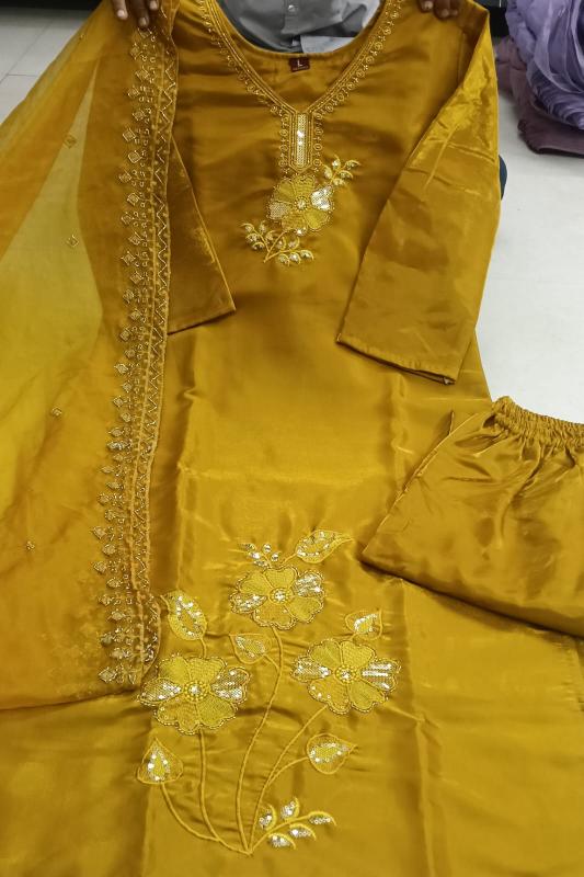 Sabella Roman glass vol 1 catalog co ord set wholesaler india