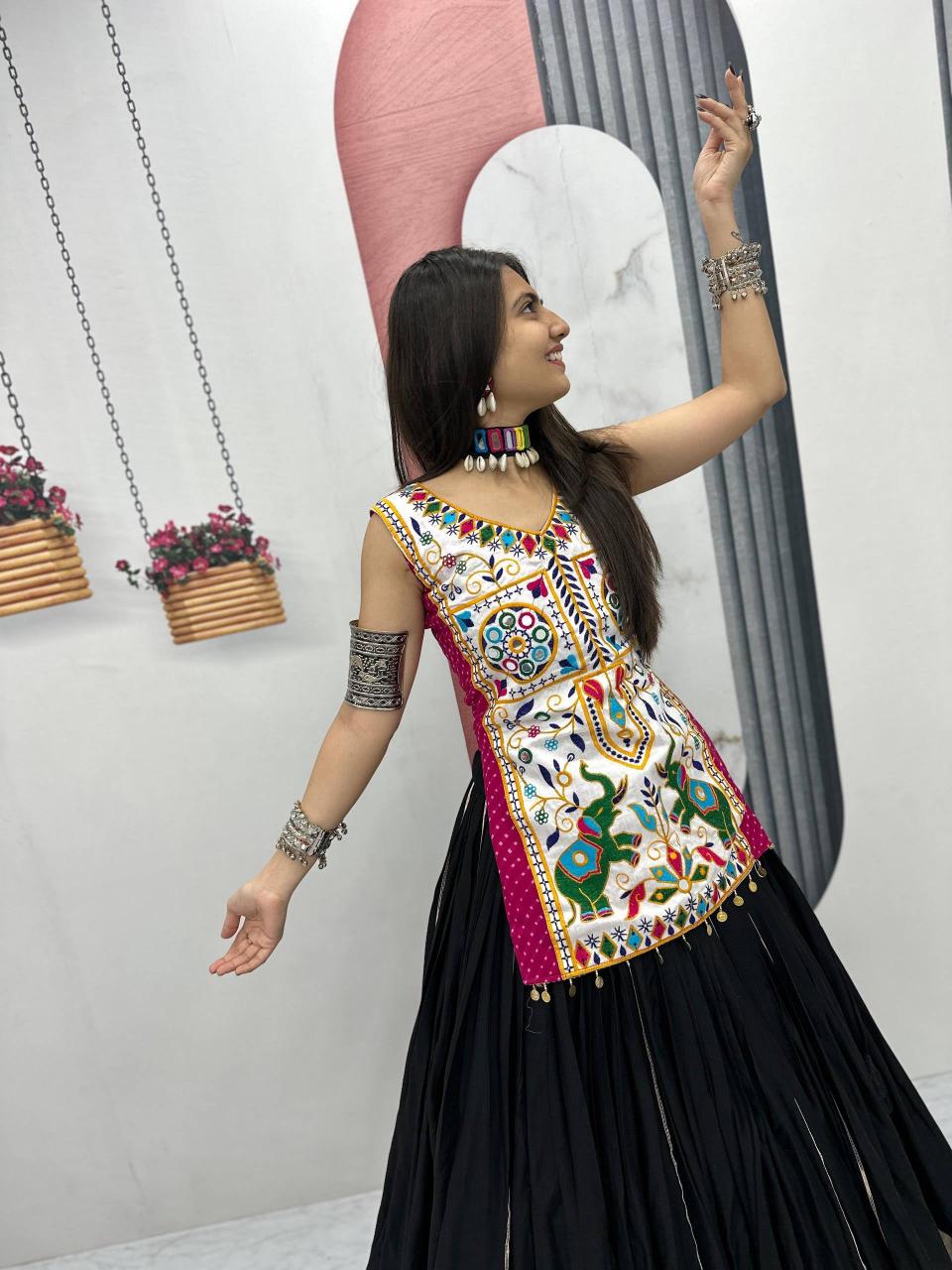 Sabella Sc 143 catalog wholesale lehengas in delhi