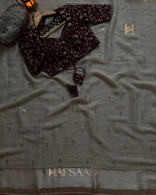 SF 1069 saree E commerce product