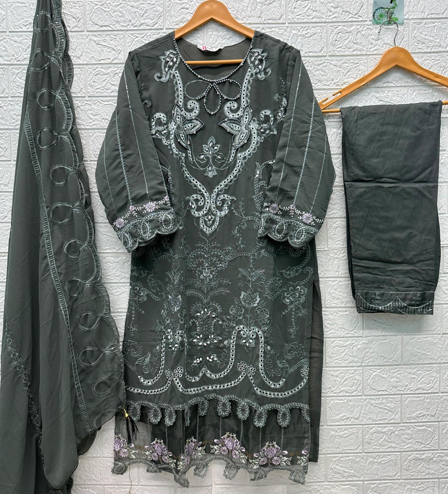 Bilqis B 245 E TO I catalog pakistani suits wholesalers in mumbai