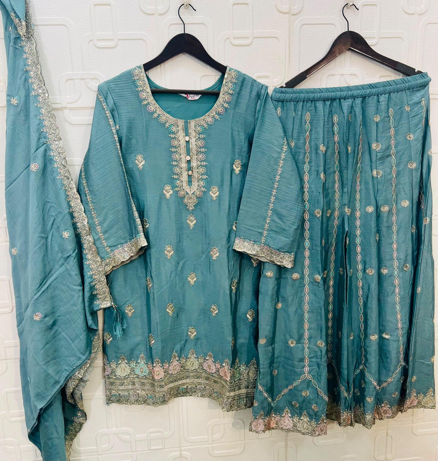 Bilqis B 249 E TO H catalog pakistani suits wholesale in surat