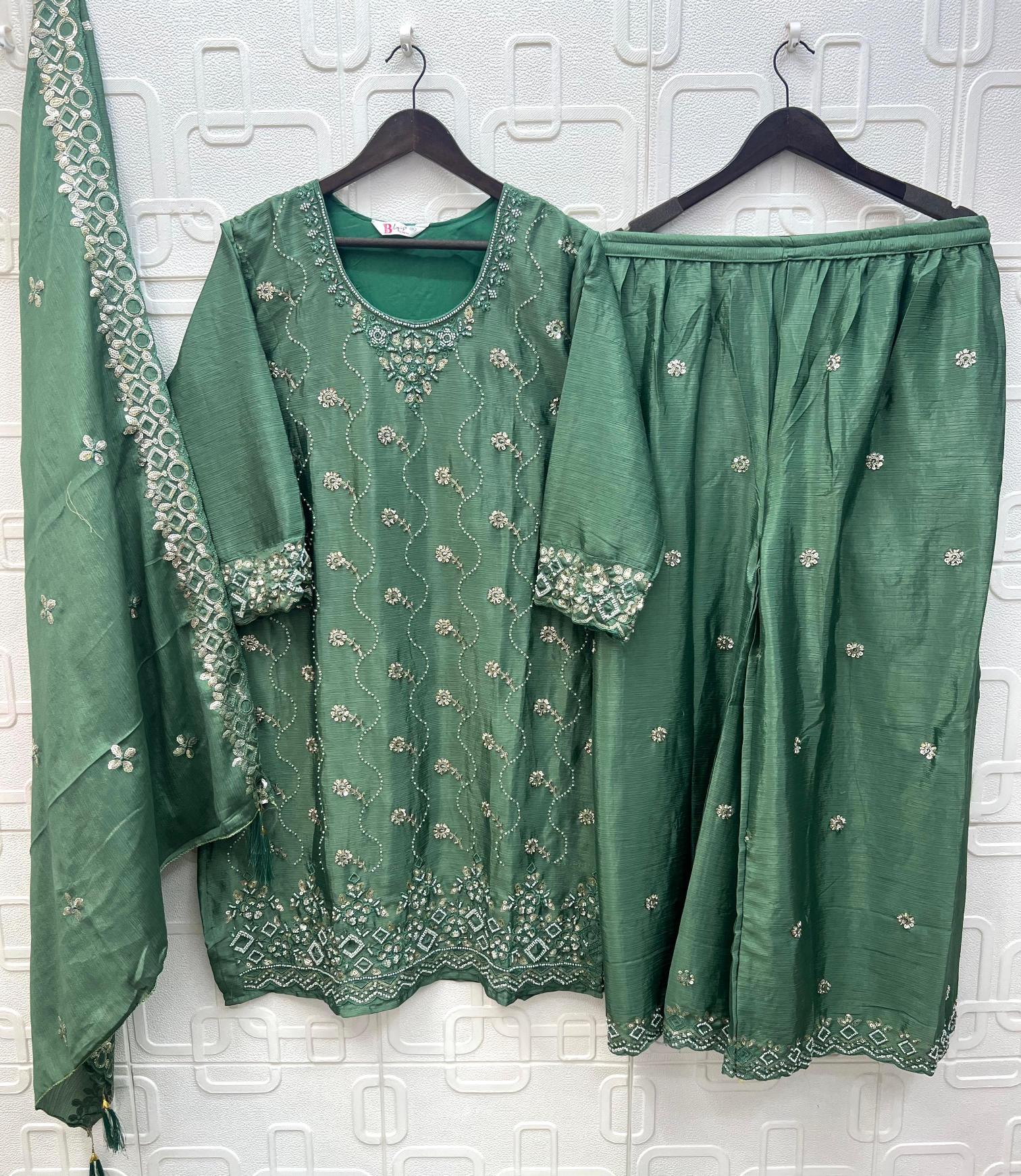 Bilqis B 267 A TO D catalog pakistani suits wholesale in kolkata