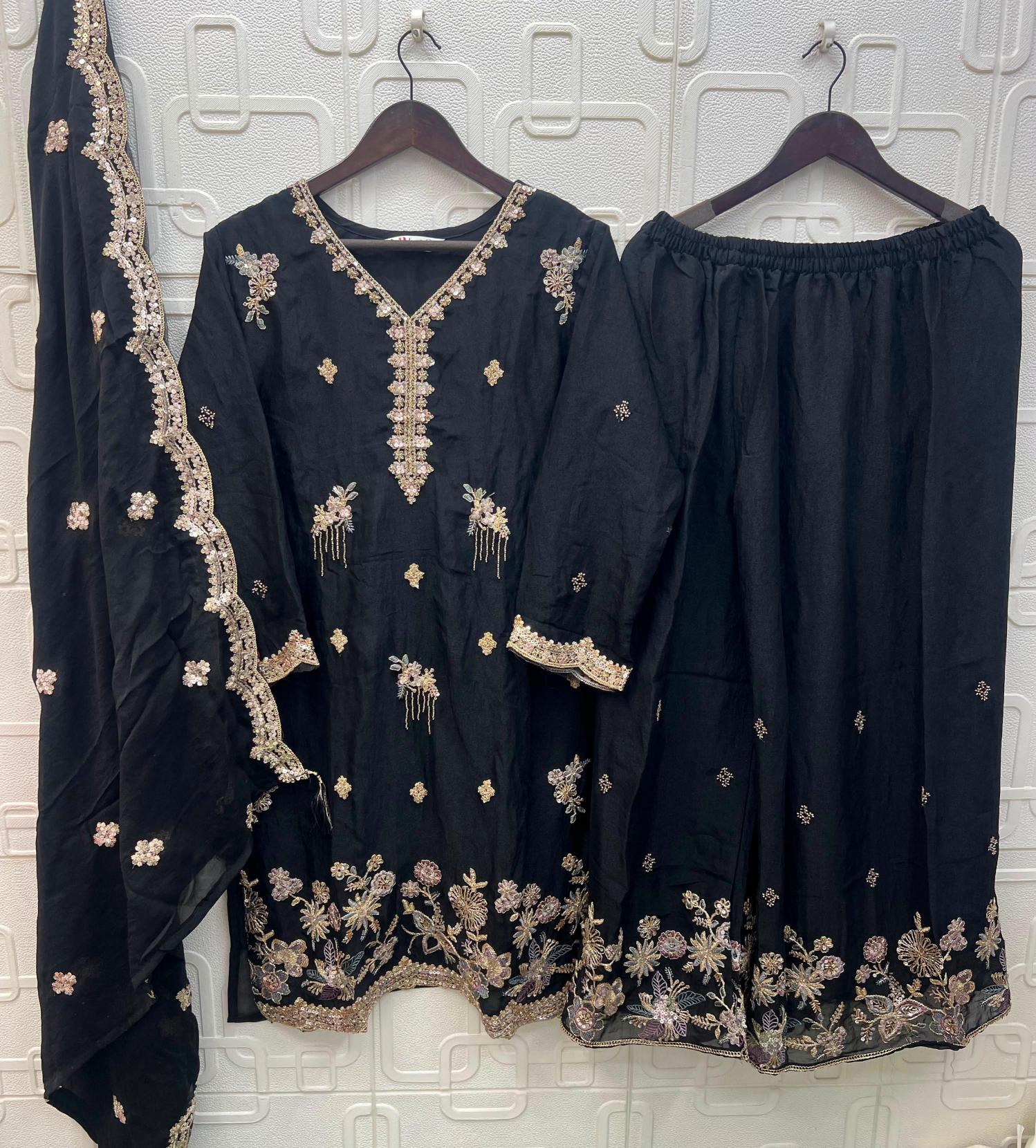Bilqis B 291 A TO D catalog wholesale pakistani salwar suits