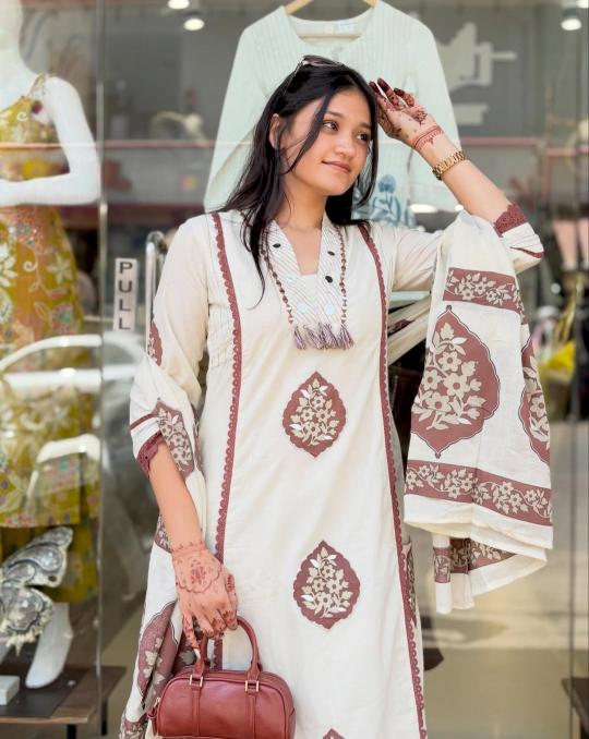 Felocity Cotton vol 392 catalog ikkat kurtis wholesale