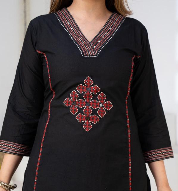 Felocity Cotton vol 405 catalog s4u kurtis wholesale