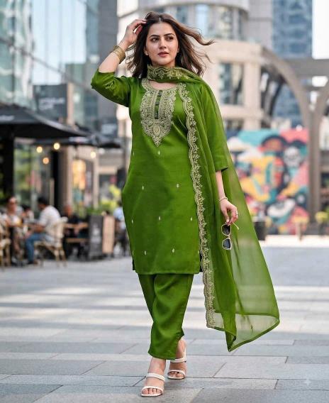 Felocity Fashion Feel catalog fancy kurtis wholesale surat