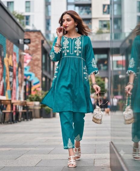 Sabella Rose Feel catalog modest co ords