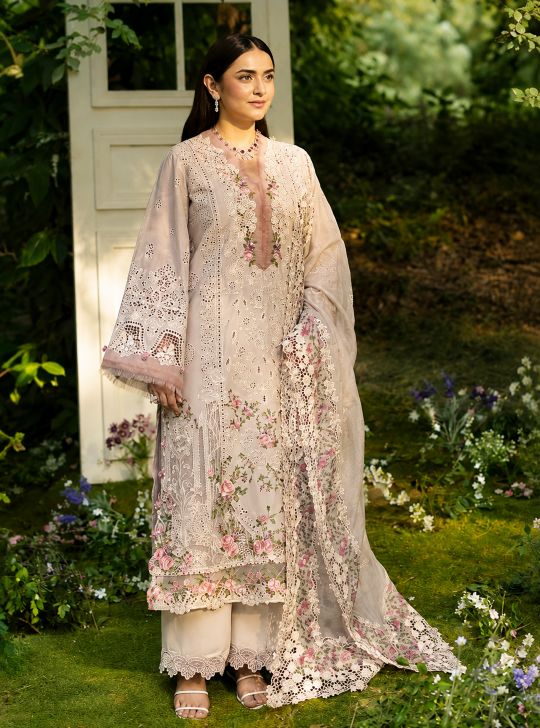 Saniya 7211 catalog pakistani suits wholesalers in surat