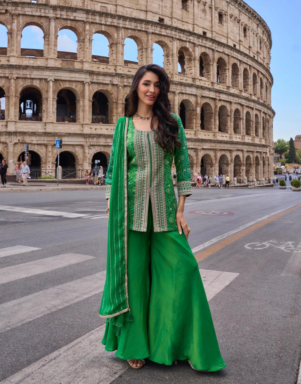 Sayuri Mehar catalog online wholesale pakistani wedding salwar kameez
