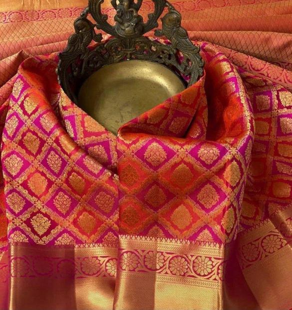 SF 796 sarees e commerse product
