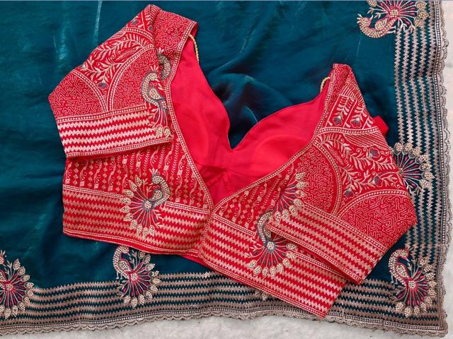 Dazira 4002 catalog sarees wholesale price