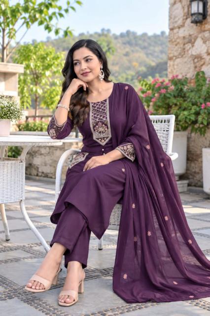 Felocity Cotton vol 469 catalog hiva kurtis wholesale price