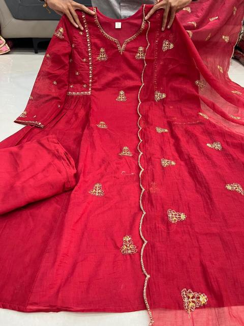 Felocity Mul Chanderi vol 4 catalog fiona kurti wholesale