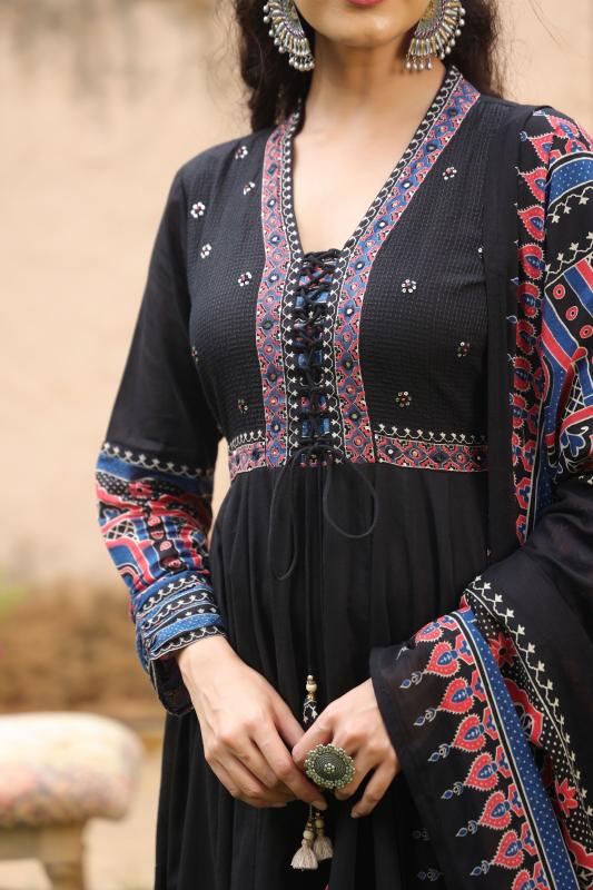 Felocity Mul cotton vol 5 catalog kurti wholesalers in lajpat nagar