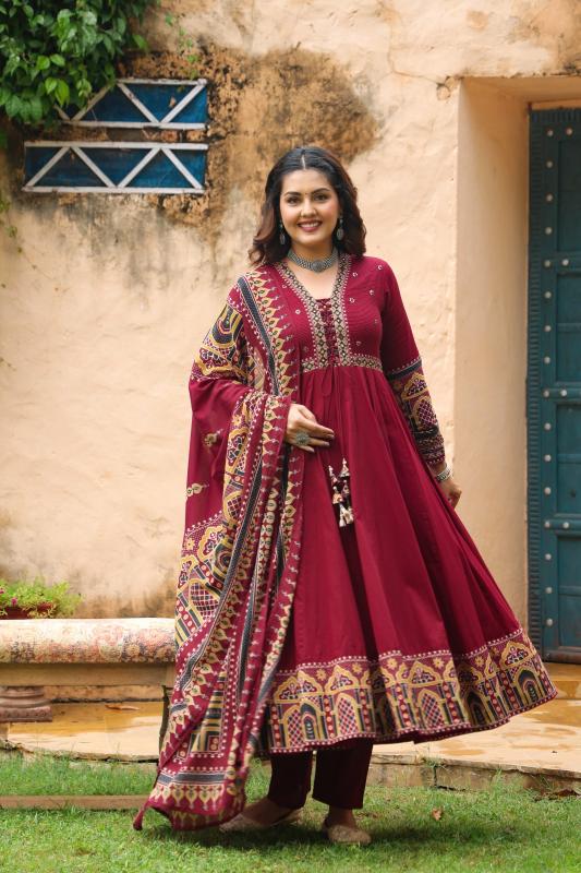 Felocity Mul cotton vol 5 catalog kurti wholesalers in lajpat nagar