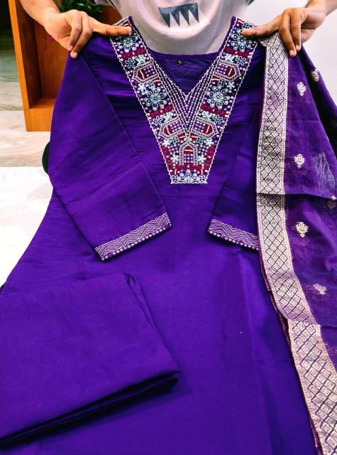 Felocity Roman Silk vol 32 catalog kurtis wholesale