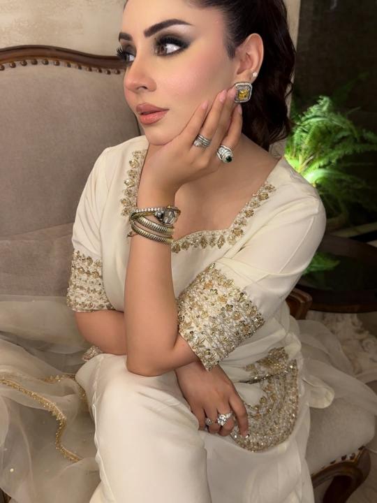 Felocity Sunehri catalog wholesale material for kurtis in delhi