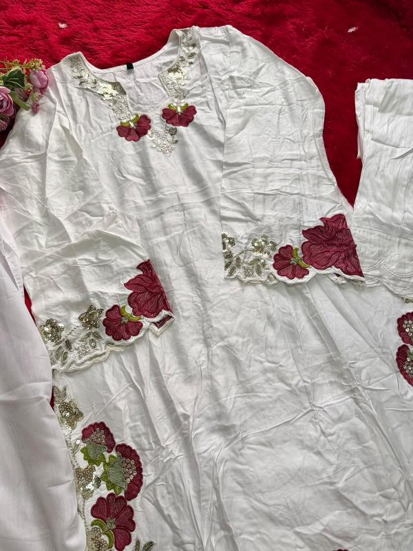 Mehboob Tex 2133 A B C catalog pakistani suits wholesalers