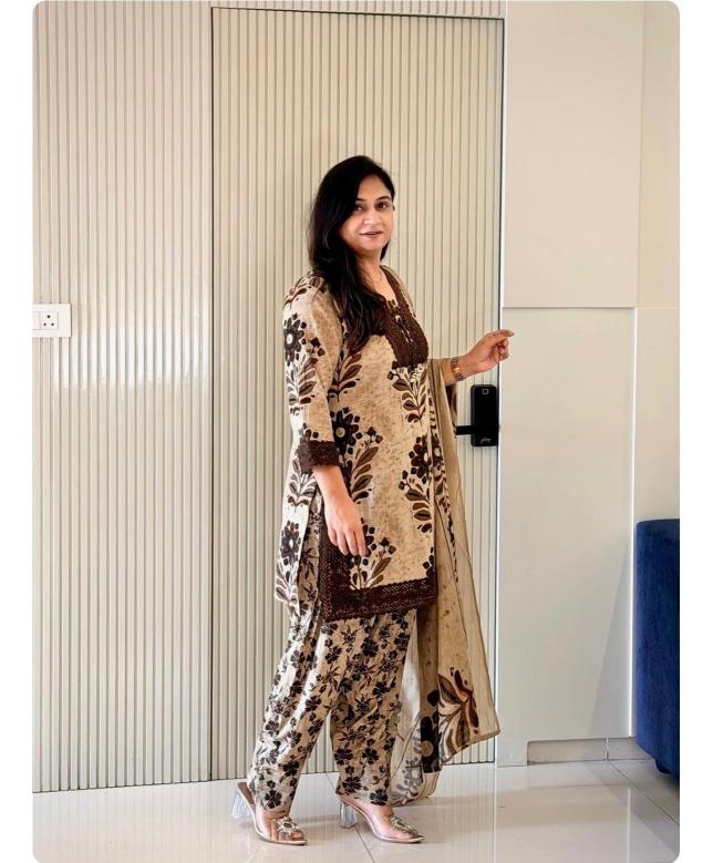 Felocity Cotton vol 750 catalog latest kurtis in bengaluru wholesale