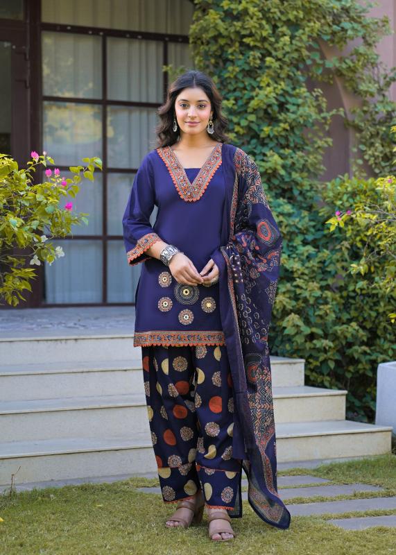 Felocity Cotton vol 767 catalog wholesale kurti collection