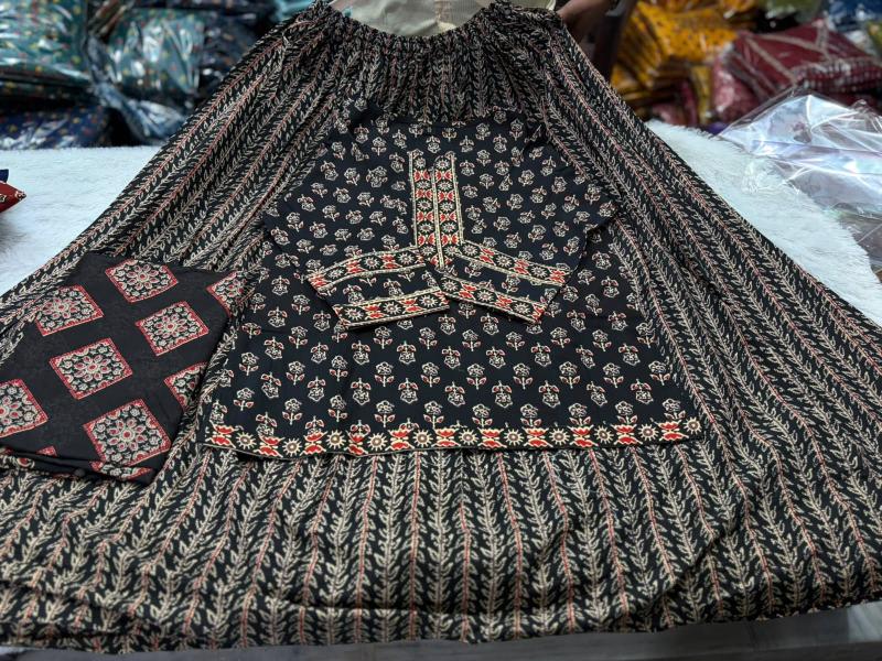 Felocity Premium Cotton vol 109 catalog kurti with skirt wholesale