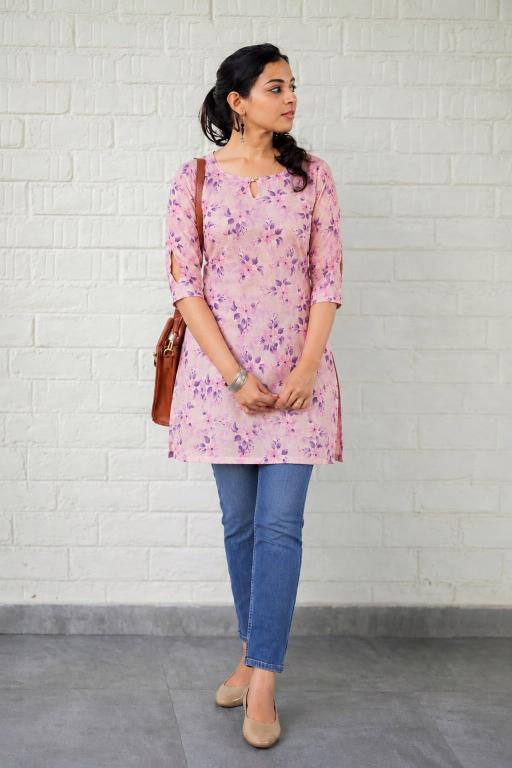 Felocity Trisha catalog kurtis wholesale